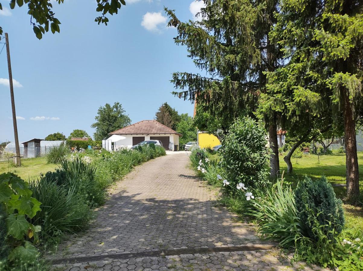 Villa Drenje Kljuc Brdovecki Exteriör bild